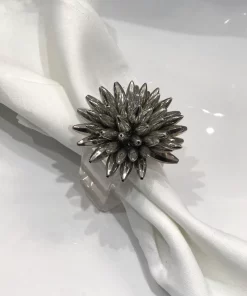 Julian Mejia QUILL NAPKIN RING | SILVER