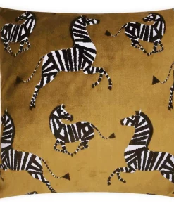 D.V. KAP Home / Canaan Company FARLOW PILLOW GOLDEN TOPAZ | 22 X 22 PILLOWS