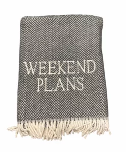 A Soft Idea WEEKEND PLANS THROW | VARIOUS COLORS THE HOME