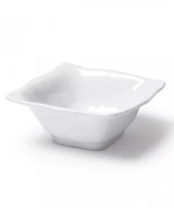 Q Squared RUFFLE MELAMINE SQUARE DINNERWARE