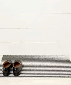 Chilewich FURNITURE IN/OUTDOOR FLOORMAT | BRETON STRIPE SHAG | GRAVEL