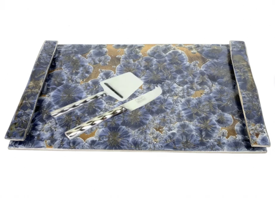 Michael Wainwright BOREALIS HANDLED SERVING TRAY | BLUE