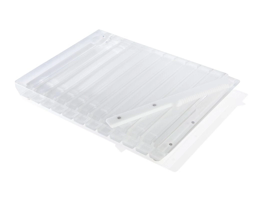 Apeloig Collection STRIPED ACRYLIC CHALLAH BOARD & KNIFE | VARIOUS JUDAICA