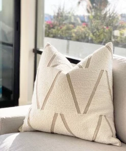 D.V. KAP Home / Canaan Company GLORY PILLOW | 22 X 22 PILLOWS