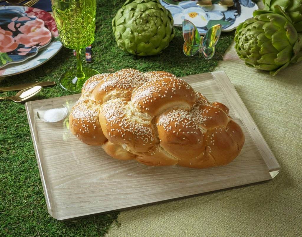 Apeloig Collection SOLID ACRYLIC CHALLAH BOARD & KNIFE | VARIOUS