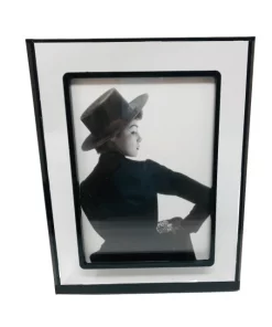 Tizo MATTE LIP FRAME | BLACK