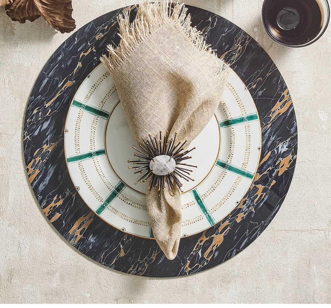 Kim Seybert MINERAL PLACEMAT BLACK THE TABLE