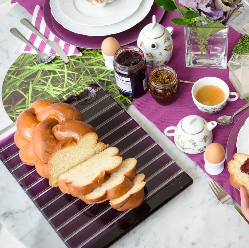 Apeloig Collection STRIPED ACRYLIC CHALLAH BOARD & KNIFE | VARIOUS JUDAICA