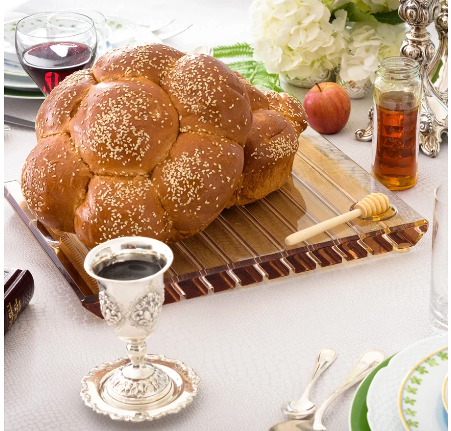 Apeloig Collection STRIPED ACRYLIC CHALLAH BOARD & KNIFE | VARIOUS JUDAICA