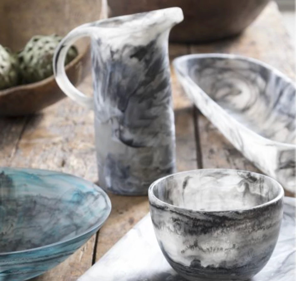 Nashi Home SWIRL RESIN PITCHERS