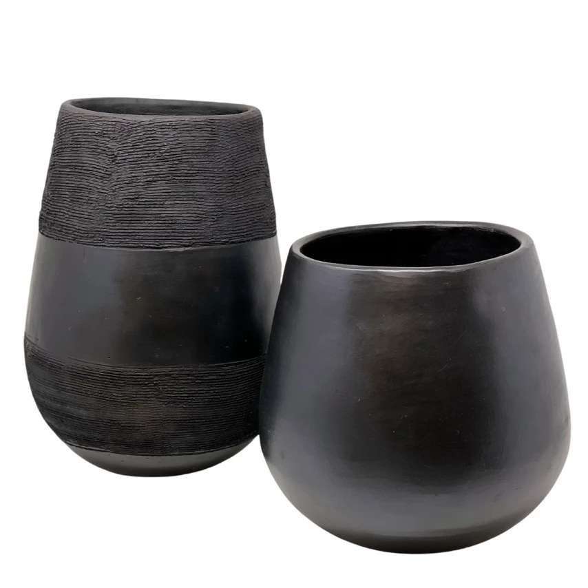 MooMoo Designs TEXTURED BLACK VASES THE HOME