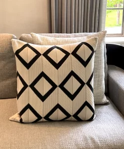 D.V. KAP Home / Canaan Company DOUBLE LINK PILLOW BLACK 22 X 22