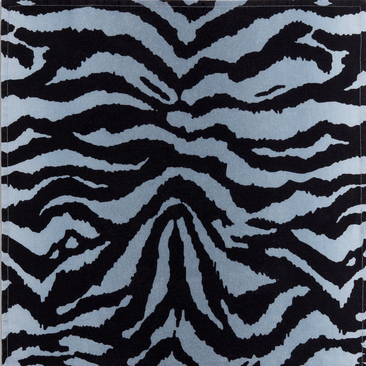 THE TABLE LINEN SATEEN TIGER NAPKIN SET | L'OBJET