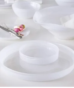 MARIPOSA ALABASTER LIPPED PLATTER SERVING